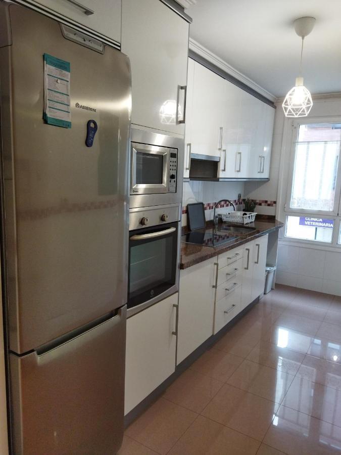 Centrico Apartamento Oviedo Parking Y Wifi Gratuitos Admite Mascotas المظهر الخارجي الصورة