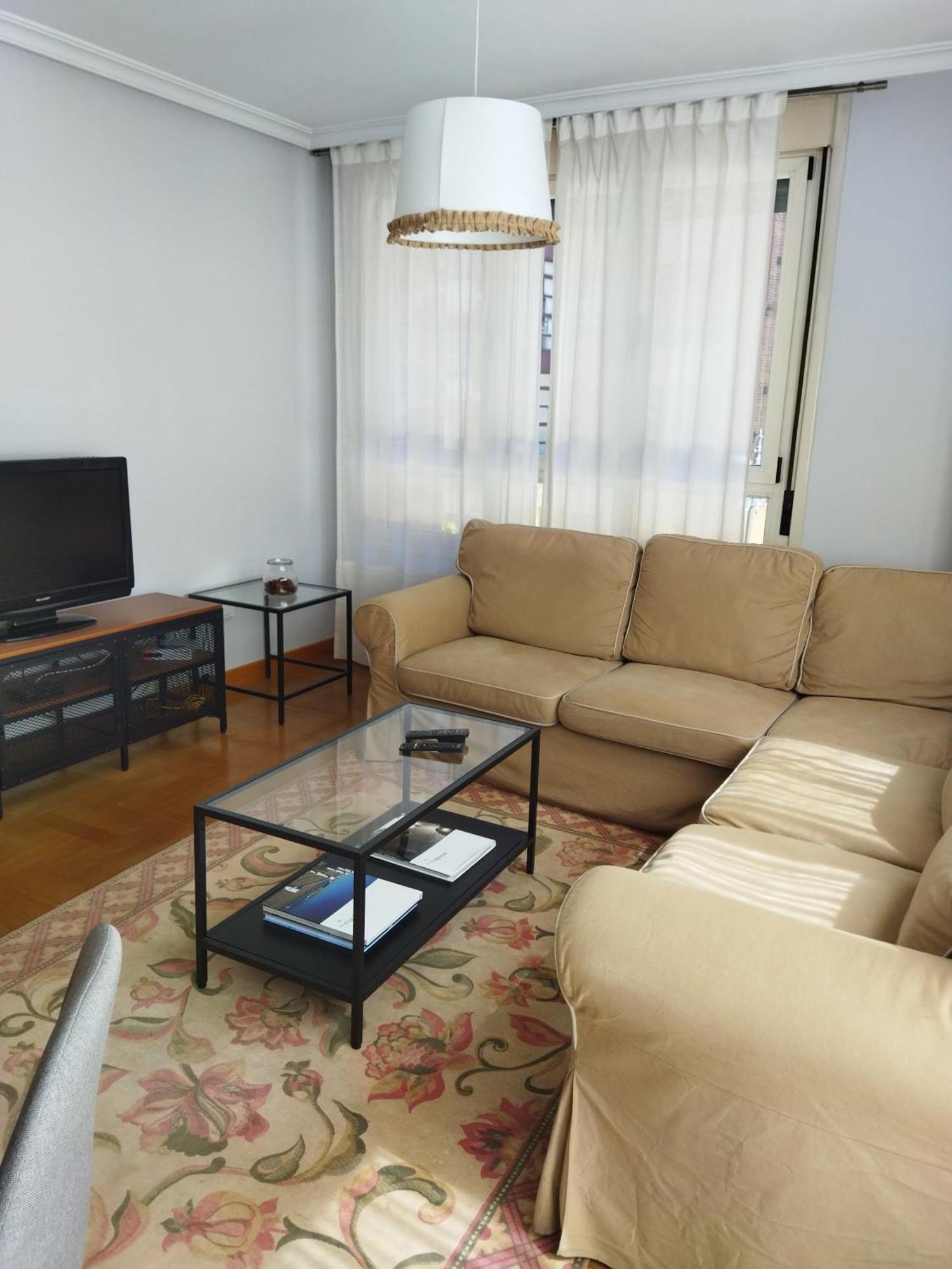 Centrico Apartamento Oviedo Parking Y Wifi Gratuitos Admite Mascotas المظهر الخارجي الصورة